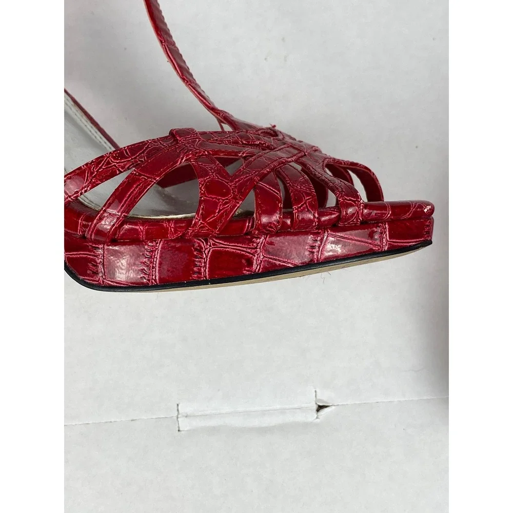 White House Black Market Red Croc Embossed T-Strap Platform Heels Womens 7M